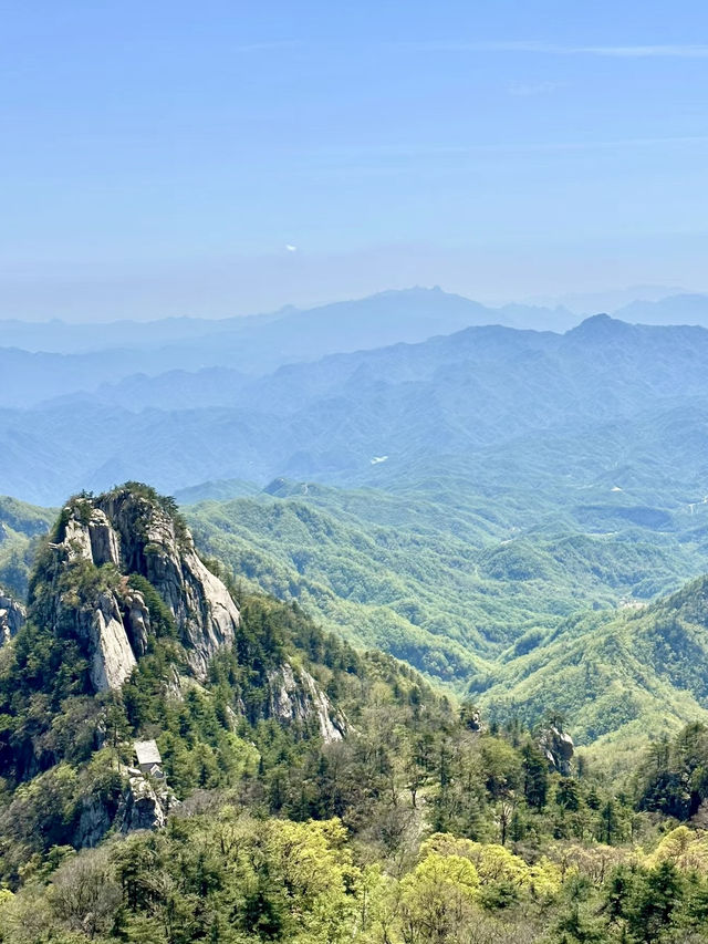 俯瞰山川壯麗，體驗天地之美：尧山風景區遊記