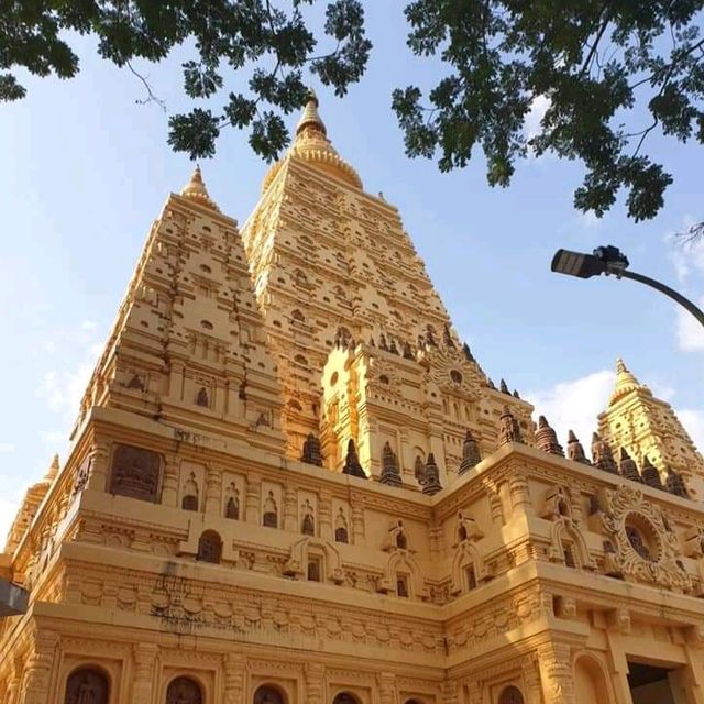 🙏นมัสการพระไฝเลื่อน วัดไจท์ปอลอ