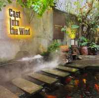 จิบกาแฟชมปลาที่ Wind Gardens 🐟