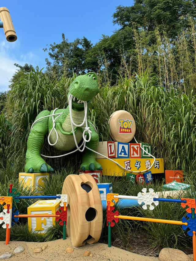 1 DAY IN HONG KONG DISNEYLAND🏰