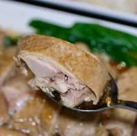 ข้าวมันไก่เนื้อนุ่ม ฉ่ำๆ เปิดใหม่ล่าสุด