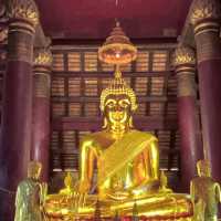 กราบสักการะ🙏พระพุทธชินราช