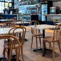 Birue Cafe at Watertown Brand Outlet