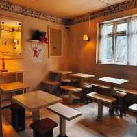A CAFÉ WITH DELICIOUS CAKES.