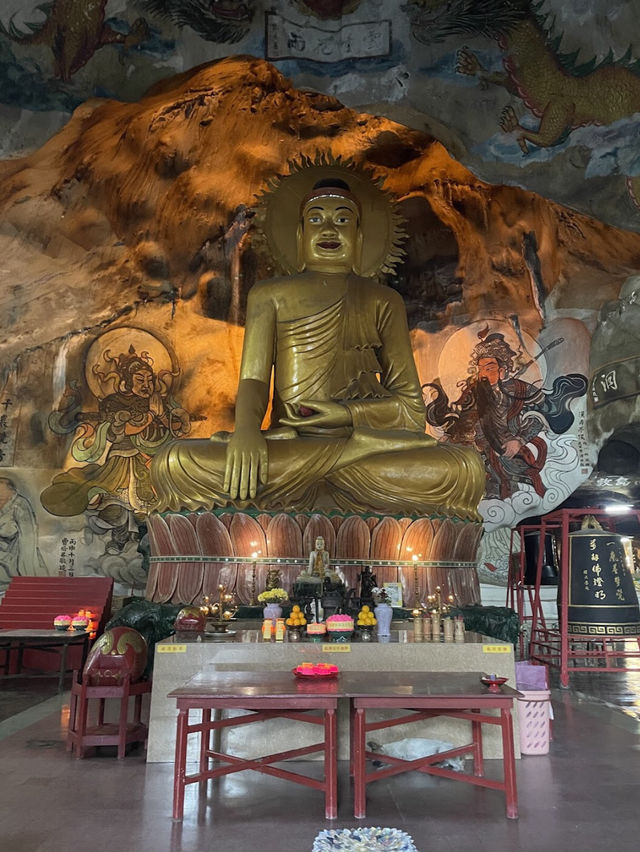 Perak Cave Temple, Ipoh, Malaysia
