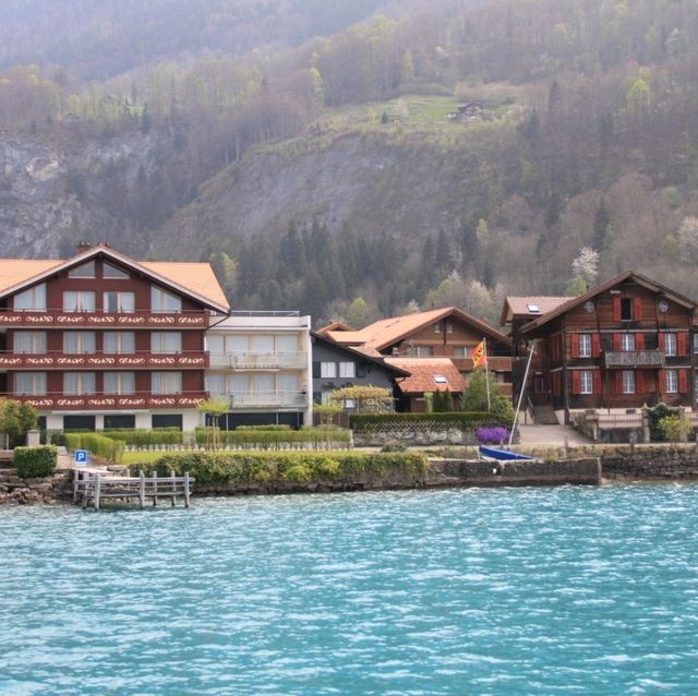 ล่องเรือในทะเลสาบ Brienz