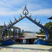 ไหว้พระ ทำบุญ ชมวิวเมืองศรีราชา 360° สวยงามมากๆ
