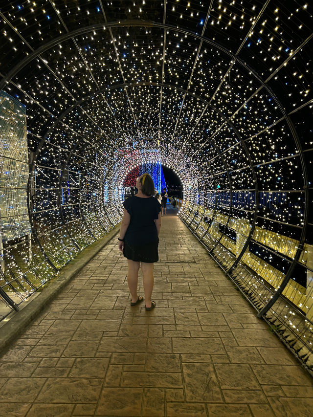 The Tunnel of Light: Krabi Town’s Riverside Enchantment 🌟✨