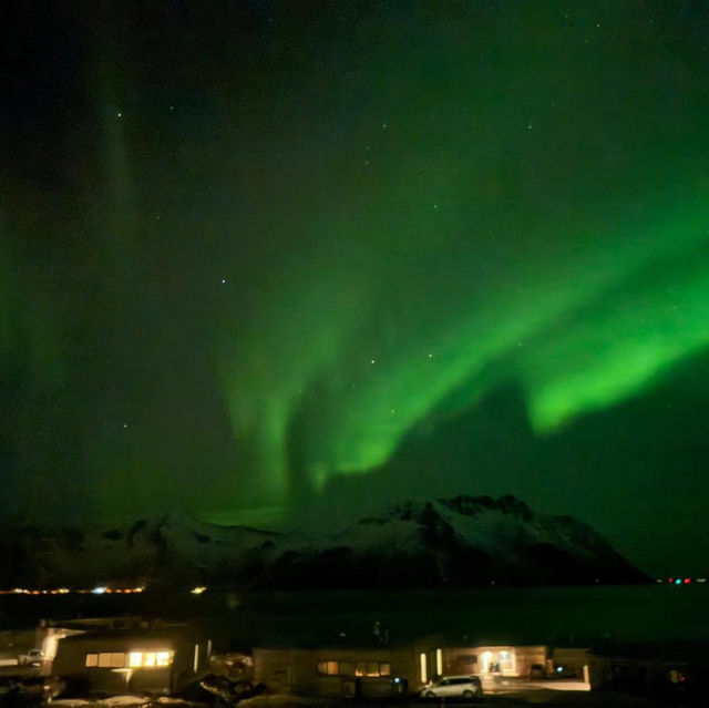 The universe is calling ⚡️Northern light in Svolvær, Norway 🇳🇴 