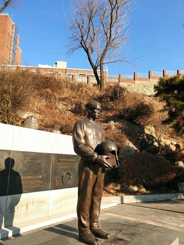 🍁 단풍빛 벽돌과 러닝트랙! 🏃‍♀️ 손기정 체육공원