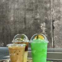 Yellow submarine khaoyai