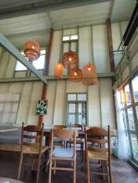 Neighbours cafe 