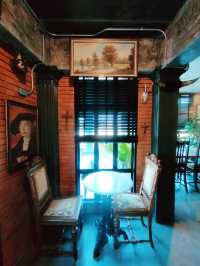 คาเฟ่ สไตล์ฝรั่งเศส : French House 