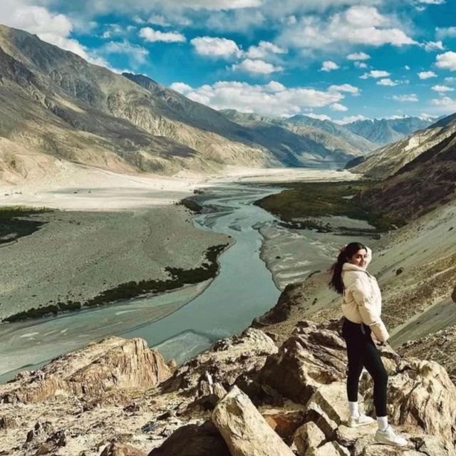 🏔️ Hidden Beauty of the Himalayas – Untouched Paradise 🌿