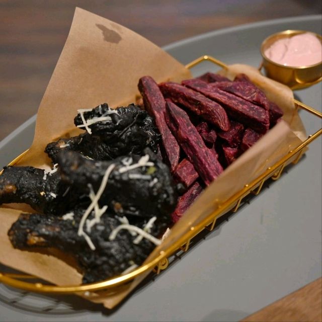🖤 黑色主題美食風潮來襲 🖤