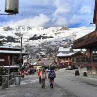 ❄️ Skiing in St. Moritz: A Snowy Paradise! ⛷️🏔️