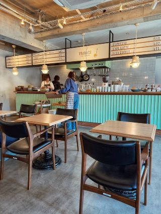 TEGAMISHA TERRACE에서 매력적인 주말 브런치