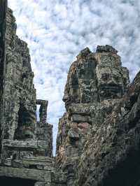 🇰🇭 Bayon: The Temple of Mysterious Stone Faces 🏛 