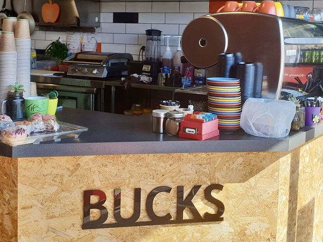 Buck’s Cafe