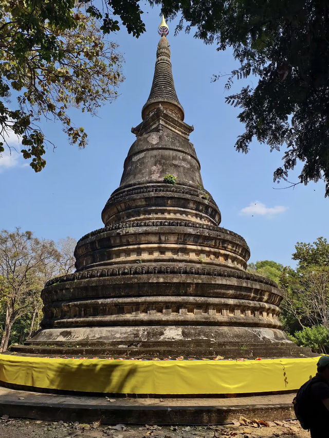 Wat Umong Suan Putthatham
