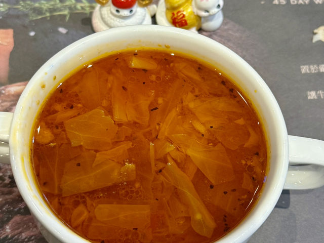 高雄統一時代8樓（瀧厚炙燒熟成牛排）英倫風藍色時尚裝潢設計.值得推薦大家