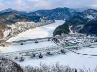 만천하 스카이워크와 설경..