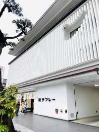 【神奈川県/鎌倉　明治生まれの鳩サブレー🐦本店限定鳩グッズ商品もかわいい】