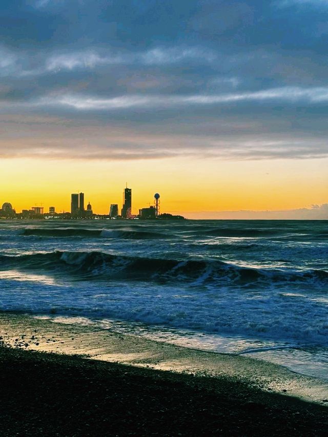 格魯吉亞著名海濱旅遊城市巴統旅行攻略，適合打卡拍照📸