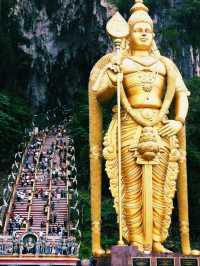 Batu Caves: A Majestic Blend of Nature, Culture, and Spirituality