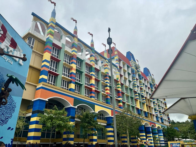 LEGOLAND Malaysia: Where Bricks, Screams & Rainbow Ice Cream Collide!" 🏰🍦