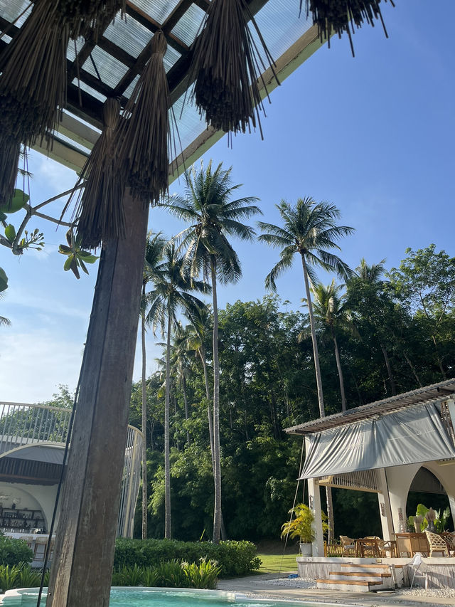 beachfront hotel in Koh Kood Thailand 🇹🇭
