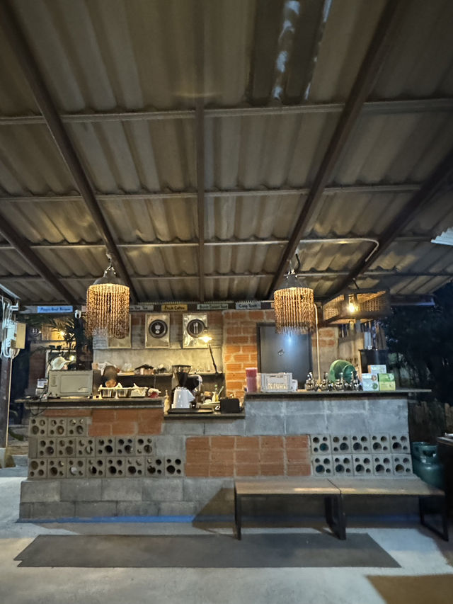 คาเฟ่สายแคมป์ต้องรัก Campyard หาดใหญ่