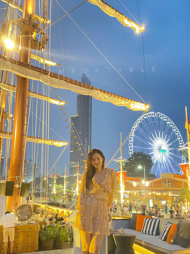 เรือสิริมหรรณพ เอเชียทีค เดอะ ริเวอร์ฟร้อนท์