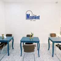 Every Moment Cafe & Bistro : คาเฟ่ริมแม่น้ำโขง