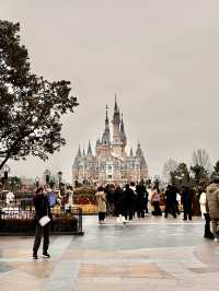 Shanghai Disneyland เซี่ยงไฮ้ดิสนีย์แลนด์ 🇨🇳🏰✨