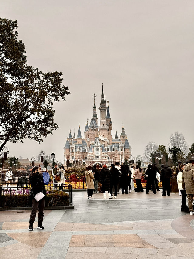 Shanghai Disneyland เซี่ยงไฮ้ดิสนีย์แลนด์ 🇨🇳🏰✨