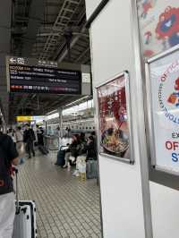 新幹線ホームで買える！「2025大阪・関西万博オフィシャルストア」新大阪駅に登場