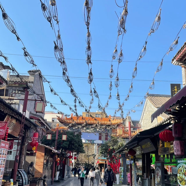 Guandu Ancient Town #kunming 🇨🇳