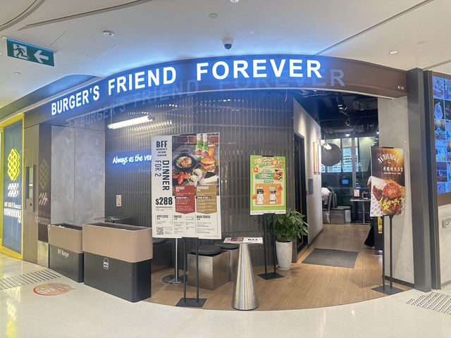 Yoho mix Burger 店😆