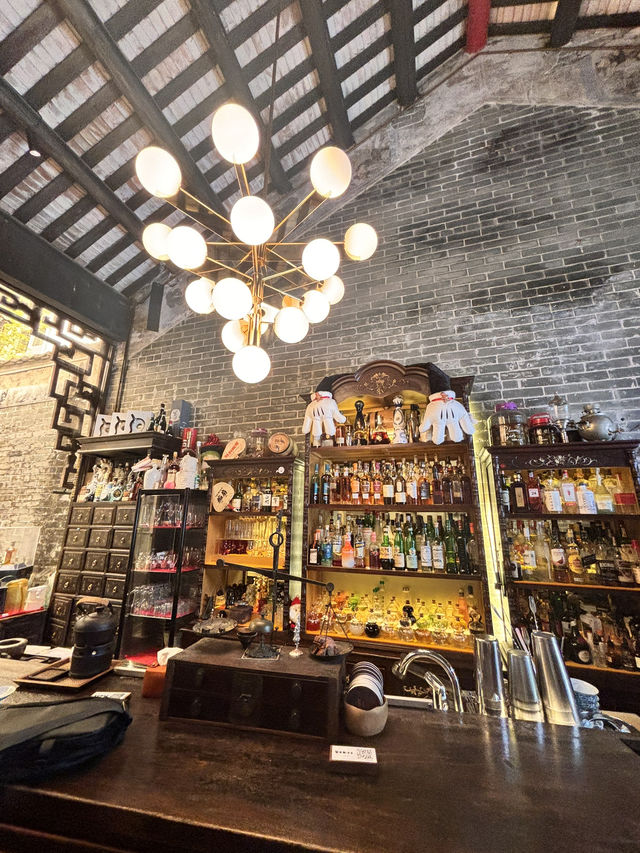 珠海醫帝廟涼茶：酒吧feel嘅涼茶店🍹
