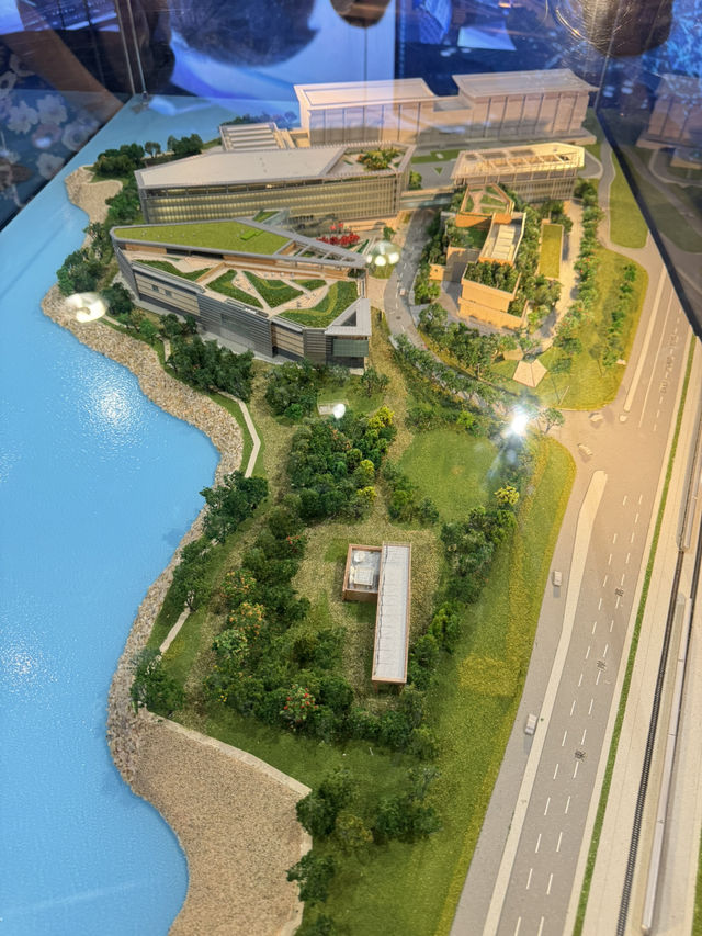 【香港】 全新東涌民航處總部：近距離實時直觀香港機場管理！