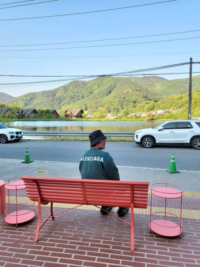 탁트인 저수지 보며 힐링하는 경북 칠곡카페