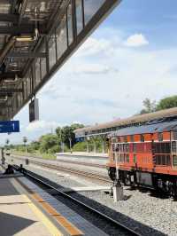 สถานีรถไฟเนินมะกอก