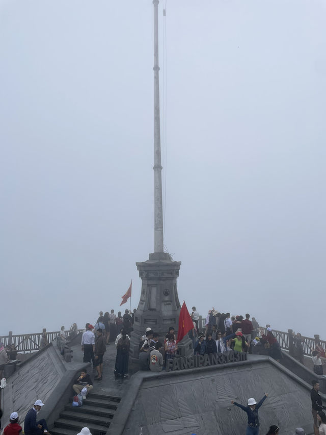 一起前往東南亞最高峰—番西邦峰