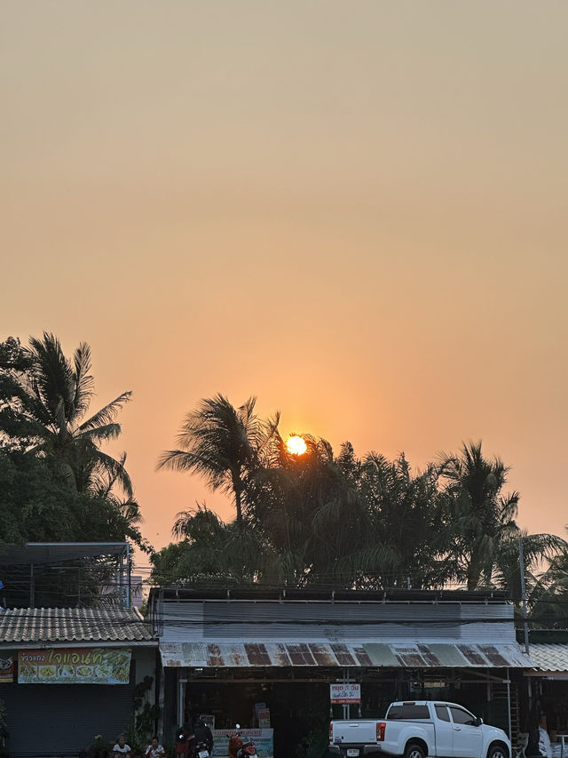  Magical sunset in Phuket.✨