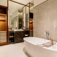A Luxurious Escape in a Serene Oasis
