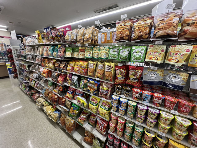 🍦🍡🍮 Starting Strong – Our First 7-Eleven Stop of the Tohoku Road Trip