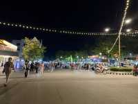 【ラオス・ルアンパバーン ナイトマーケット】夜のルアンパバーンでお宝探し