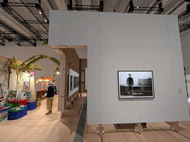 鶯歌 | 新北市美術館，銀白蘆葦造型的現代美術館