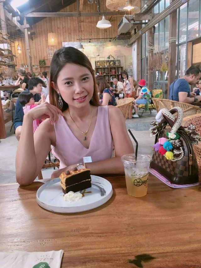  โรงสี สตูดิโอ คาเฟ่ นนทบุรี